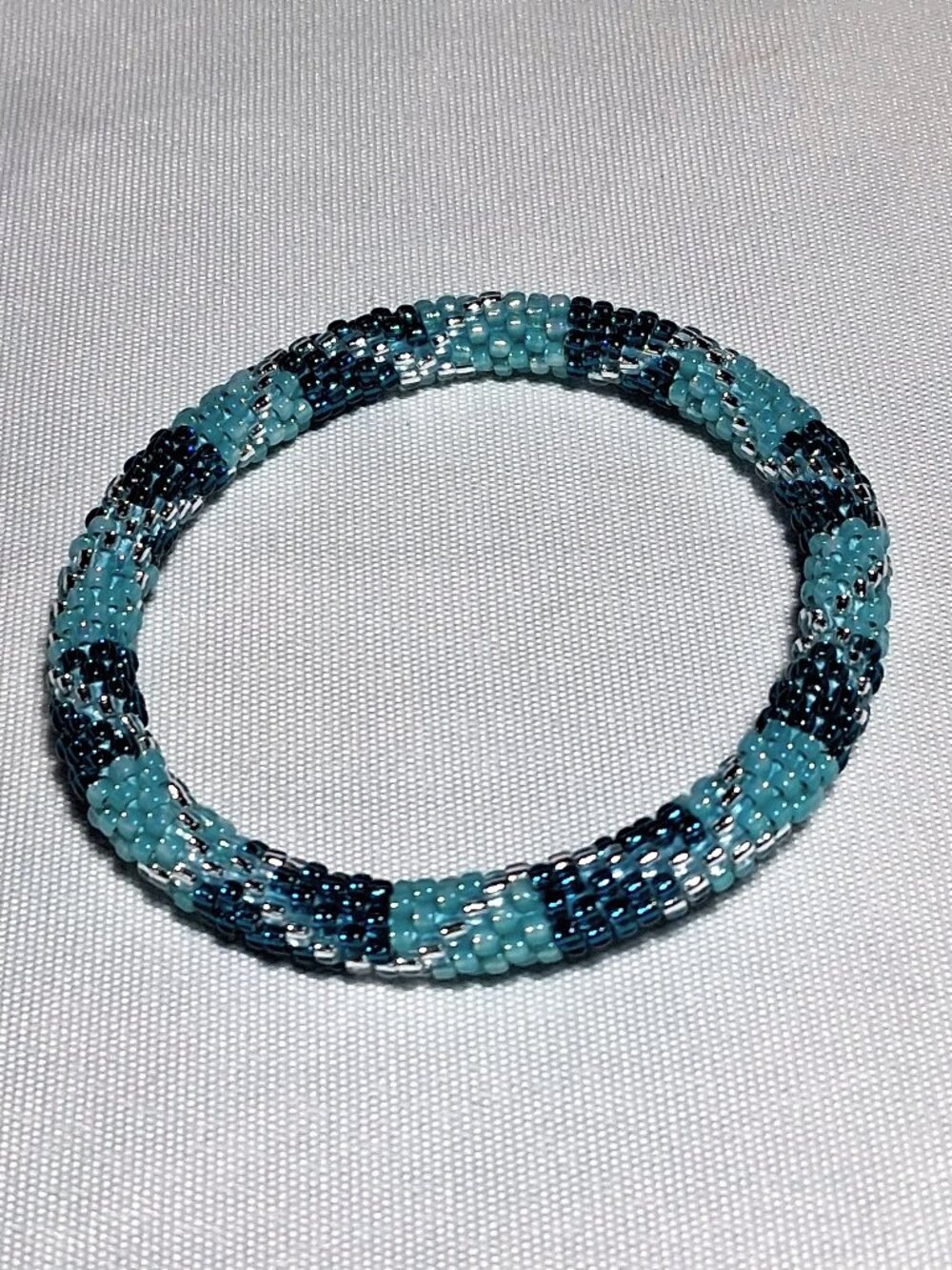 Sashka Beaded Scuba Bracelet Roll on NEW
